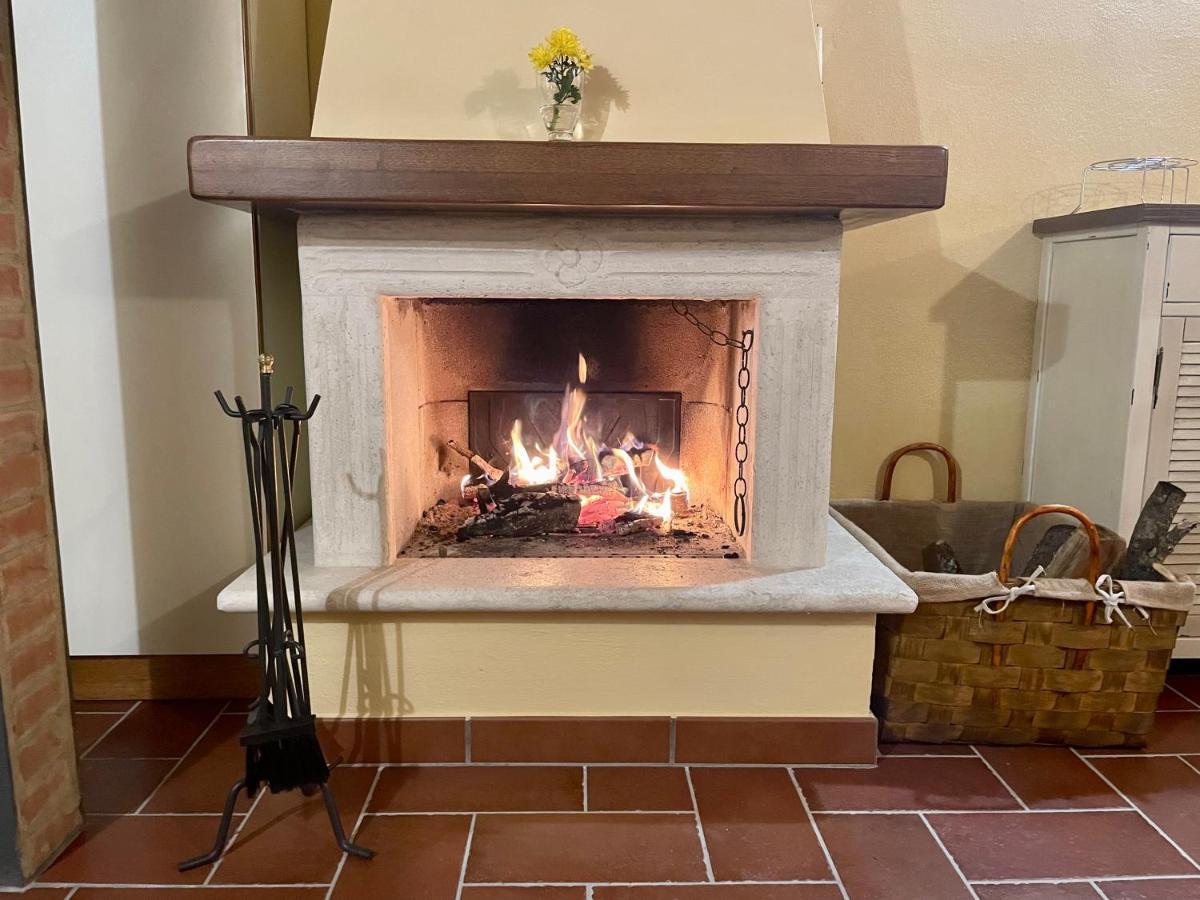 Ferienwohnung La Costarella Montefollonico Exterior foto